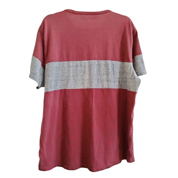 American Eagle Outfitters T-Shirt XXL Mens Red Gray Colorblock Casual Crewneck - Picture 5 of 9